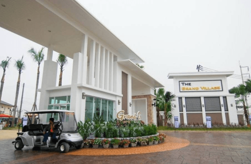 /international/th/333-2-the-grand-village-muthi-3-san-na-meng-san-sai-chiang-mai-50210-thailand-san-sai-chiang-rai-340105123896/