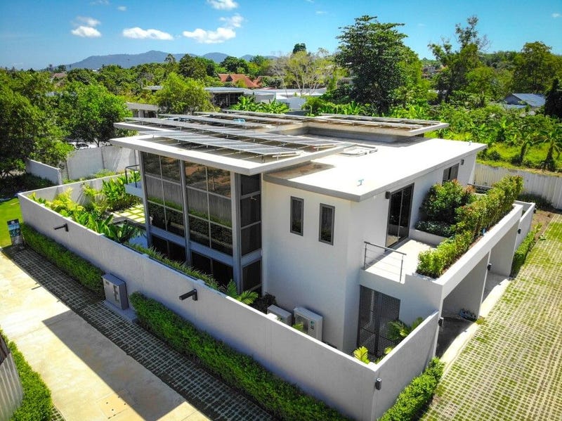 /international/th/soi-mittraphap-choeng-thale-thalang-phuket-83110-tha-choeng-thale-phuket-340105123081/