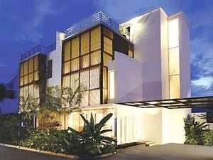 /international/th/hercules-group-co-ltd-the-lantern-20-30-soi-ko-kaeo-15-ko-kaeo-mueang-phuket-phuket-83000-tha-ko-kaeo-phuket-province-340105122908/