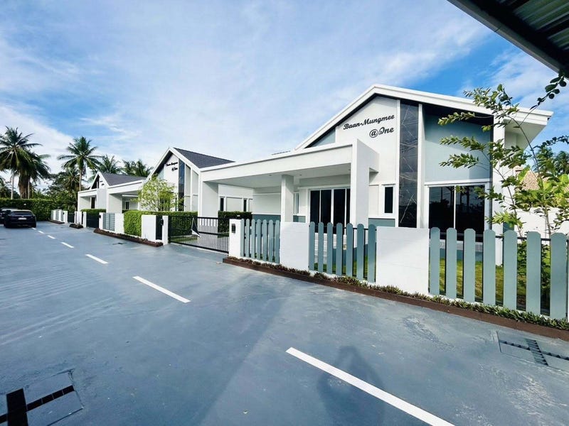 /international/th/อัมรินทร์-เฮ้าส์-โป่ง-มาบประชัน-pong-bang-lamung-chon-buri-20150-thailand-bang-lamung-changwat-chon-buri-340108624441/