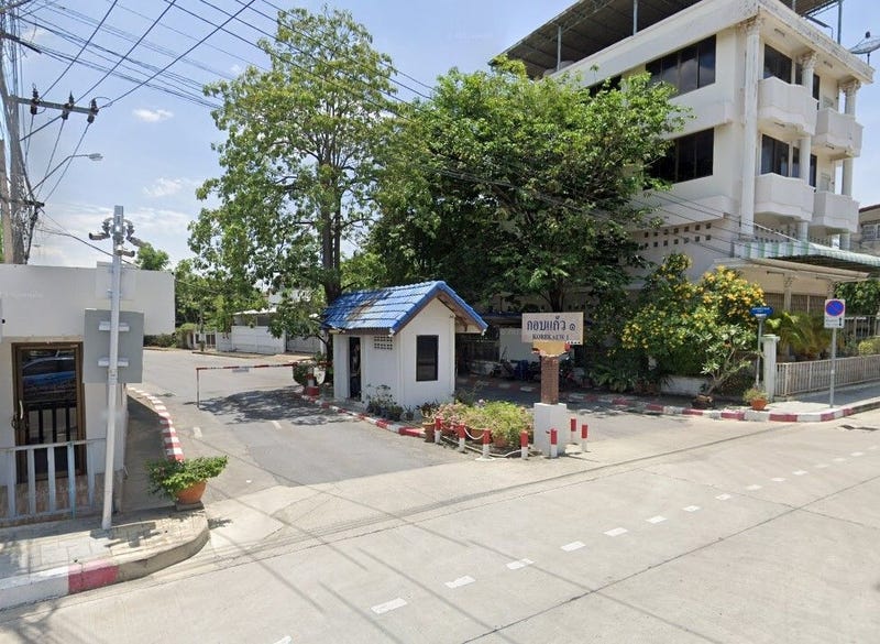/international/th/100-23-soi-muban-kop-kaeo-1-soi-1-sala-thammasop-thawi-watthana-bangkok-10170-tha-sala-thammasop-bangkok-340105124240/