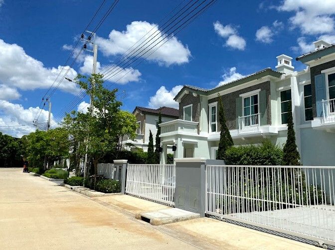 /international/th/bang-kruai-sai-noi-rd-bang-len-bang-yai-nonthaburi-11140-tha-bang-len-nonthaburi-340105119693/