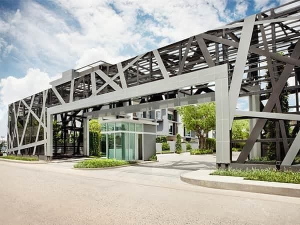 /international/th/9-b-square-rama-9-wang-thonglang-bangkok-10310-thailand-wang-thonglang-bangkok-340105126049/