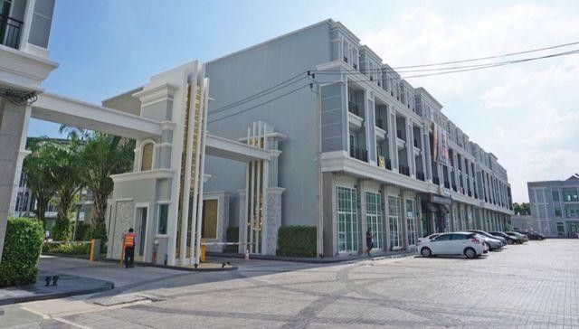 /international/th/wow-thailand-ถนน-อุดมสุข-bang-na-nuea-bang-na-bangkok-10260-thailand-bang-na-bangkok-340106167398/