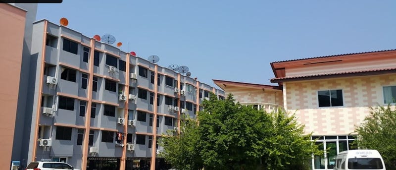 /international/th/karon-du-di-co-ltd-fueang-fa-condotel-5-164-soi-saeng-chan-wichit-mueang-phuket-phuket-83000-tha-wichit-phuket-340105124033/