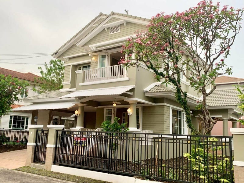 Nantawan Village PrachachuenPracha Chuen Road, Bang Talat, Pak Kret, Nonthaburi, 11120 Thailand, Pak Kret, BOOST LISTINGView details