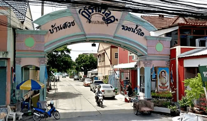 /international/th/165-32-ban-kluai-sai-noi-road-phimon-rat-bang-bua-thong-nonthaburi-11110-thailand-bang-bua-thong-changwat-nonthaburi-340105128252/