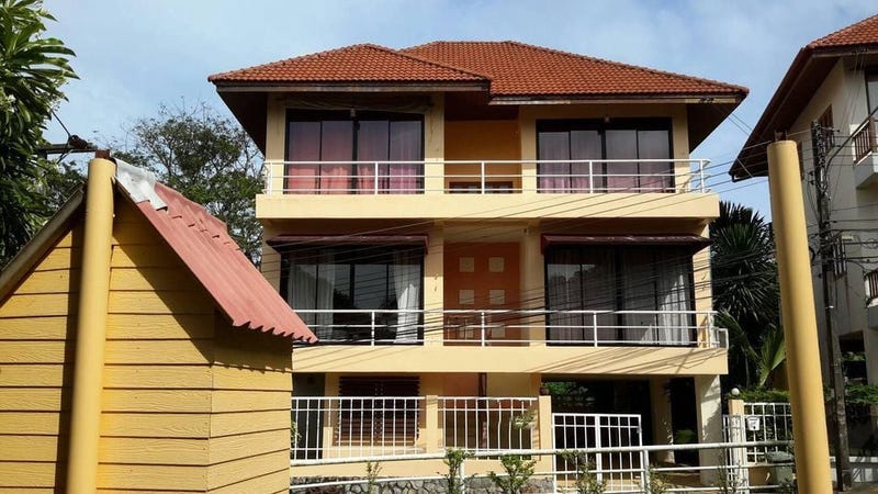 /international/th/34-66-soi-choojit-ratsada-phuket-83000-thailand-phuket-phuket-province-340105143147/