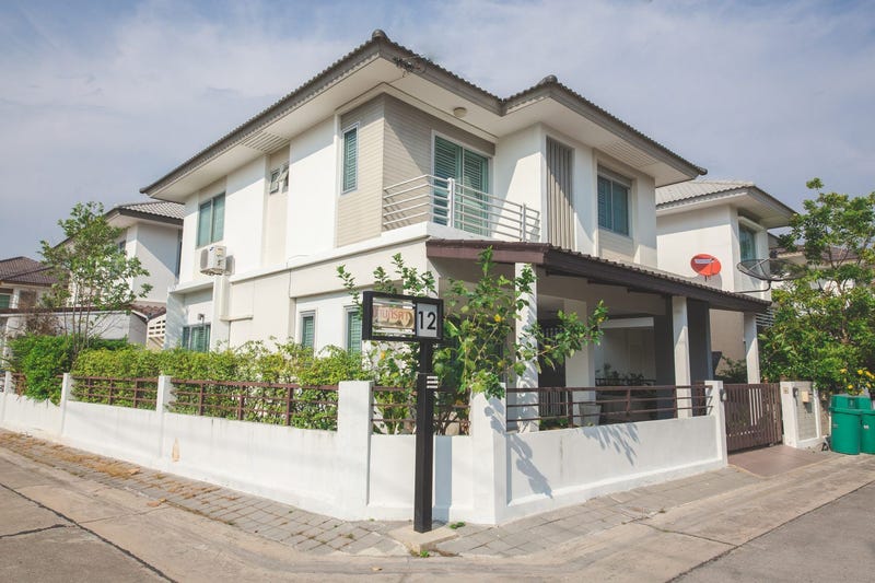 /international/th/93-14-saensuk-road-mueang-chon-buri-20130-thailand-chon-buri-changwat-chon-buri-340105119632/