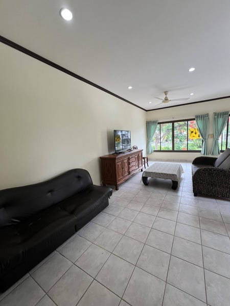 /international/th/soi-kc-bo-phut-ko-samui-surat-thani-84320-tha-bo-phut-surat-thani-340105129375/