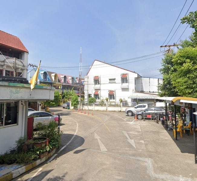 /international/th/73-19-soi-charan-sanitwong-45-yaek-5-charan-sanitwong-rd-arun-ammarin-bangkok-noi-bangkok-10700-tha-arun-ammarin-bangkok-340105175836/