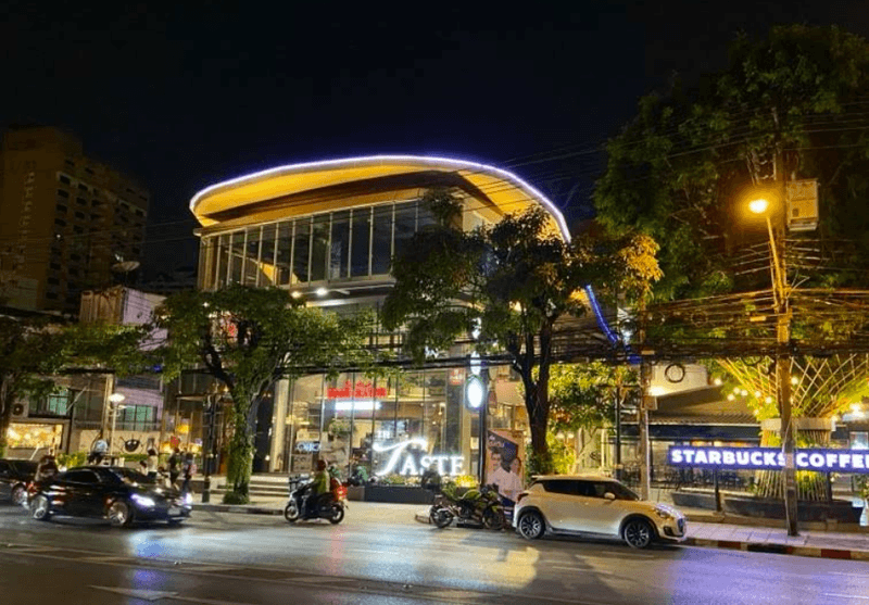 /international/th/the-taste-thonglor-11-sukhumvit-55-khlong-tan-nuea-vadhana-bangkok-10110-thailand-vadhana-bangkok-340106489677/