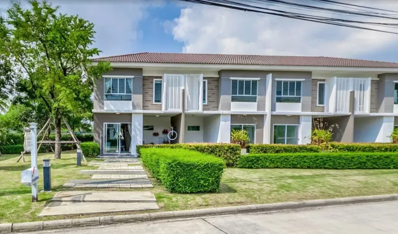 /international/th/soi-muban-pruksa-ville-71-2-laem-chabang-bang-lamung-bang-lamung-chon-buri-20150-tha-bang-lamung-chon-buri-340105122452/