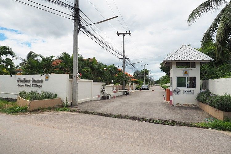 /international/th/muban-ban-thai-village-soi-muban-ban-thai-village-1-nong-kae-hua-hin-prachuap-khiri-khan-77110-tha-nong-kae-prachuap-khiri-khan-340105126162/
