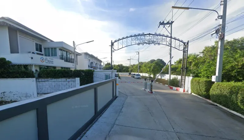/international/th/20130-mueang-chon-buri-chon-buri-tha-n-a-chon-buri-340105128503/