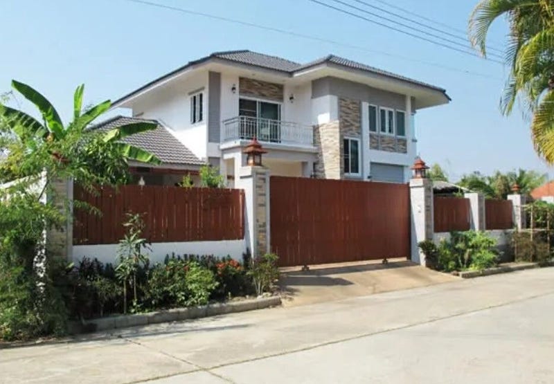 /international/th/soi-ban-tonmuang-29-muthi-2-san-sai-luang-san-sai-chiang-mai-50210-thailand-san-sai-chiang-rai-340105122542/