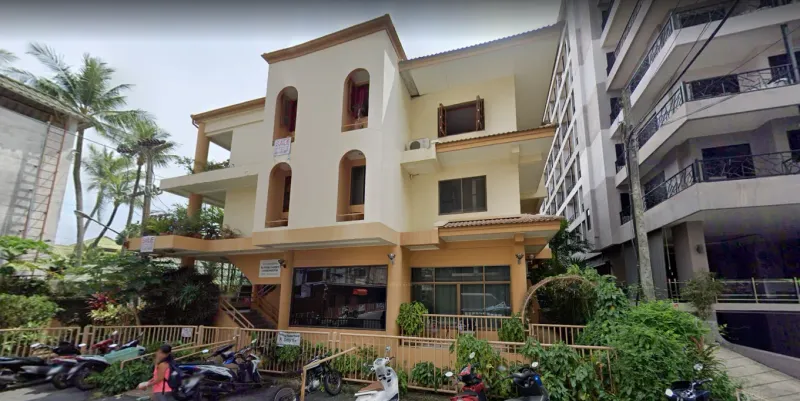 /international/th/long-bar-ratuthit-songroipi-road-pa-tong-kathu-phuket-83150-thailand-kathu-phuket-province-340105126870/