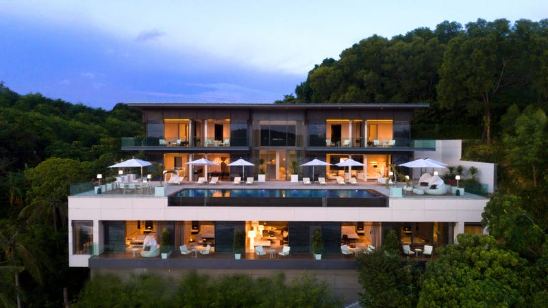 /international/th/turtle-bay-wichit-phuket-83000-thailand-phuket-phuket-province-340106198995/