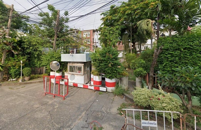 /international/th/soi-muban-mueang-thong-thani-khrongkan-1-khlong-kluea-pak-kret-nonthaburi-11120-tha-khlong-kluea-nonthaburi-340105128514/