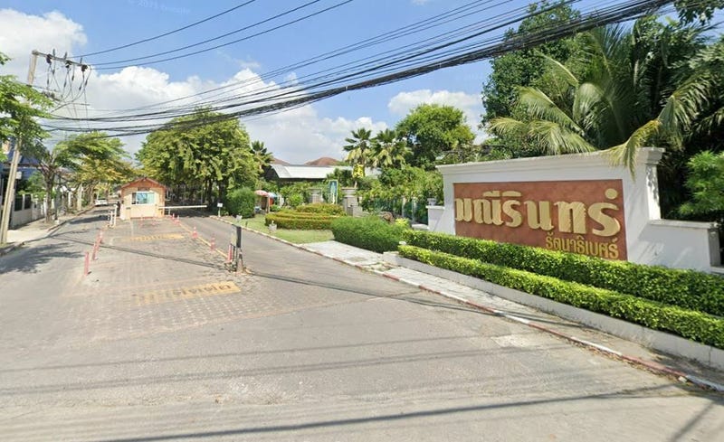 /international/th/khrua-sukhothai-saima-soi-3-sai-ma-nonthaburi-11000-thailand-nonthaburi-nonthaburi-340105126473/