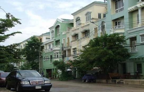 /international/th/150-14-prachachuen-8-yaek-1-4-1-thung-song-hong-lak-si-bangkok-10210-thailand-lak-si-bangkok-340105127384/