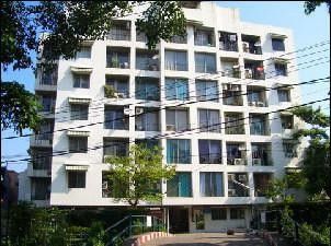 /international/th/41-1-soi-watmakok-phaya-thai-bangkok-10400-thailand-phaya-thai-bangkok-340105128896/