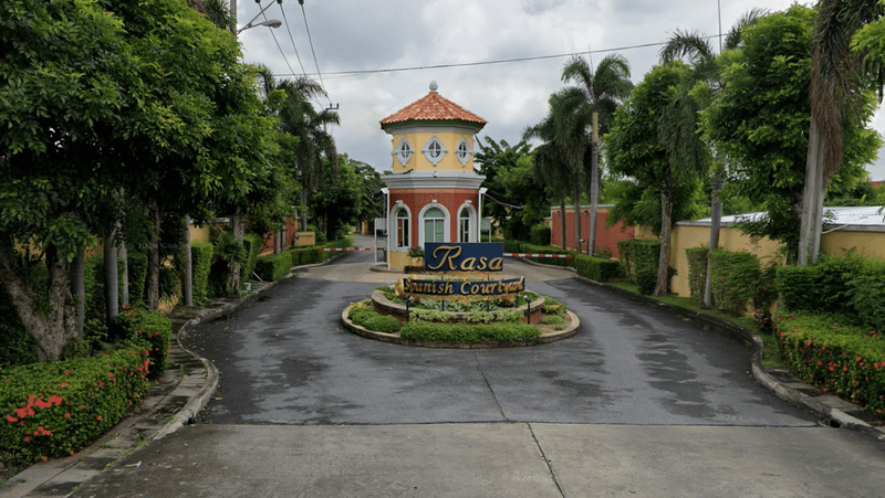 /international/th/673-7-soi-mu-ban-rasa-spanish-courtyar-chorakhe-bua-lat-phrao-bangkok-10230-thailand-lat-phrao-bangkok-340105153805/
