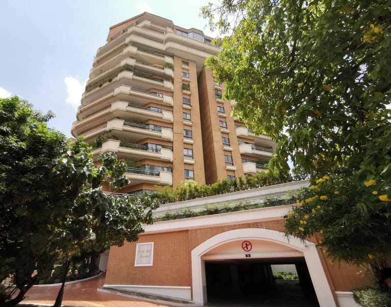Castle Hill MansionMs. Maria & Mr Singh, Ekkamai 6, Phra Khanong Nuea, Vadhana, Bangkok, 10110 Thailand, Vadhana, BOOST LISTINGView details