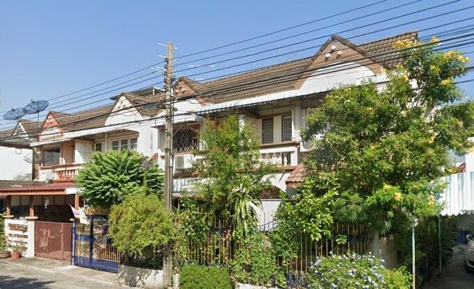 /international/th/19-73-lat-phrao-wang-hin-80-lat-phrao-bangkok-10230-thailand-lat-phrao-bangkok-340105129360/