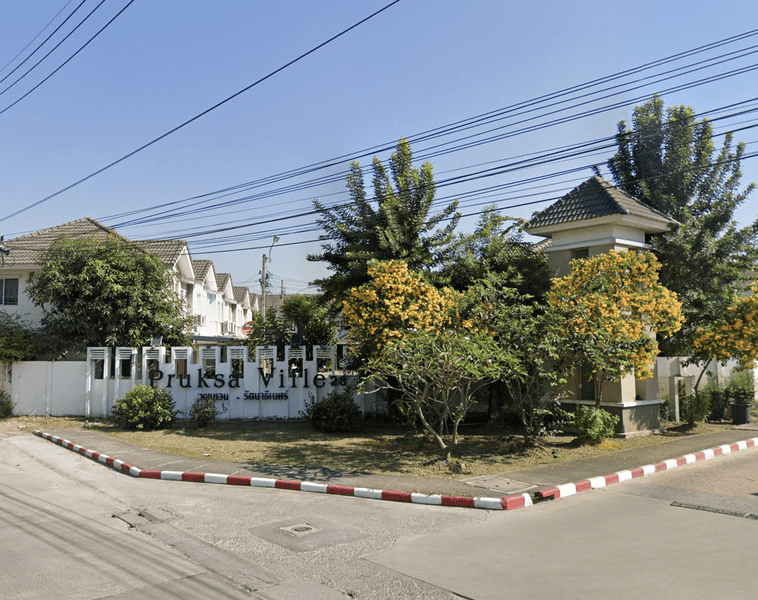 /international/th/soi-muban-pruksa-ville-sao-thong-hin-bang-yai-nonthaburi-11140-tha-sao-thong-hin-nonthaburi-340105125996/