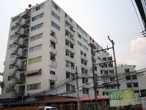 /international/th/2-3-nimmanahaeminda-road-lane-12-muthi-8-suthep-chiang-mai-50200-thailand-chiang-mai-chiang-mai-340105125322/