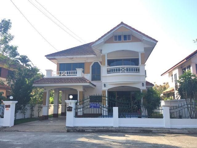 /international/th/299-46-siriphon-villa-muthi-2-san-sai-noi-san-sai-chiang-mai-50210-thailand-san-sai-chiang-rai-340105124149/