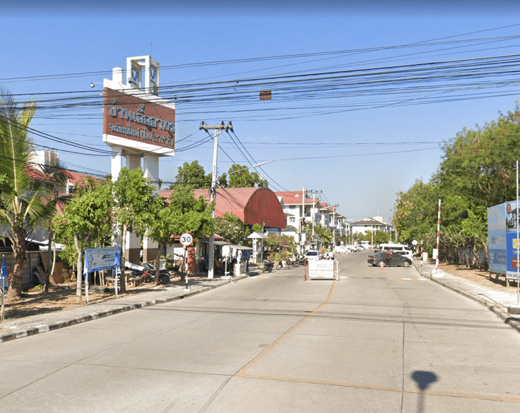 /international/th/soi-muban-ban-uea-athon-chiang-mai-nong-khwai-hang-dong-chiang-mai-50230-tha-nong-khwai-chiang-mai-340106809192/