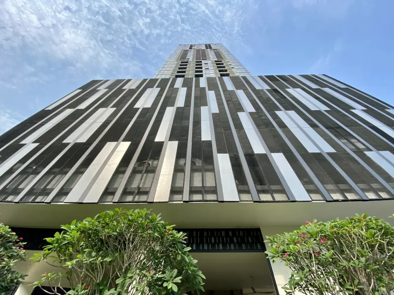 /international/th/52-14-pan-rd-si-lom-bang-rak-bangkok-10500-tha-si-lom-bangkok-340105120203/