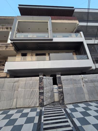/international/in/green-field-colony-faridabad-haryana-250108702652/