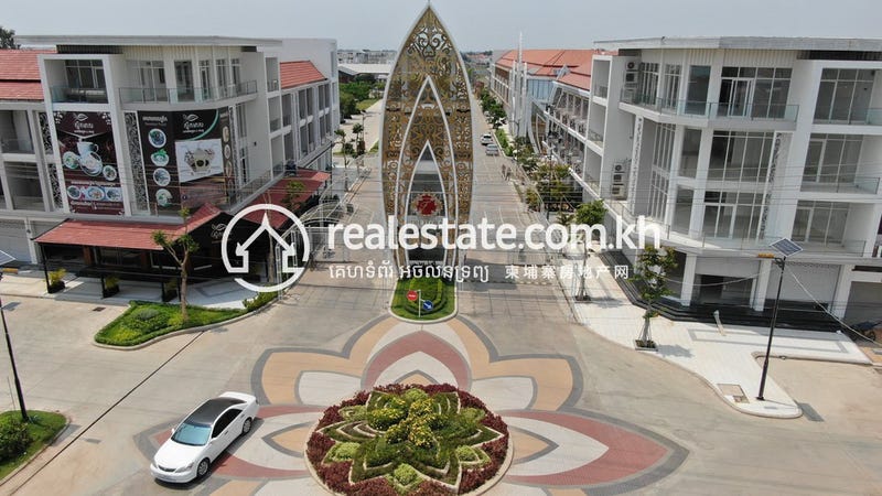/international/kh/bak-kaeng-chroy-changvar-phnom-penh-360107101286/