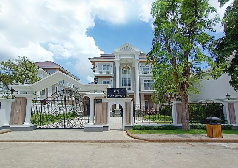 /international/kh/veal-sbov-chbar-ampov-phnom-penh-360107096209/