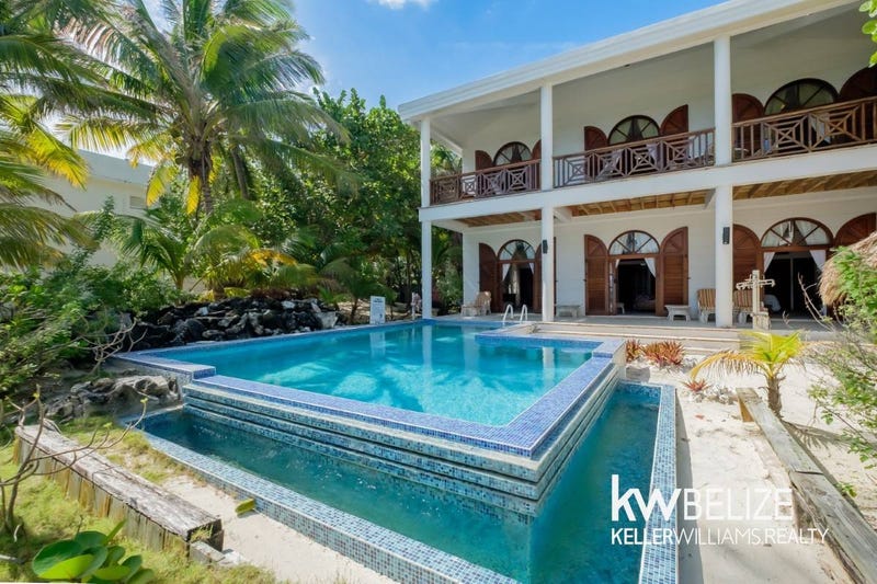 /international/bz/x3jh-m2x-san-pedro-belize-san-pedro-belize-district-310104833033/