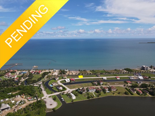 /international/bz/jmq8-3jf-placencia-stann-creek-district-120094416622/