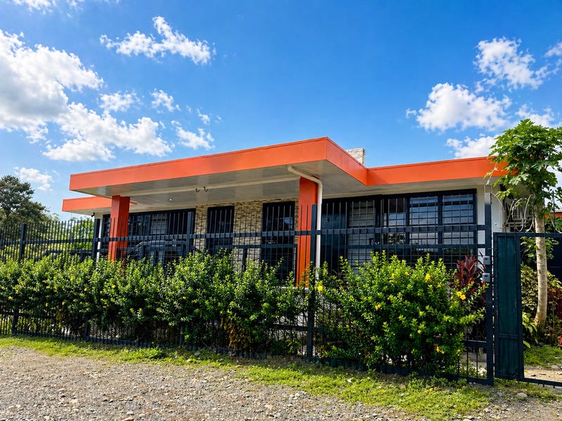 /international/cr/quepos-quepos-puntarenas-quepos-puntarenas-310104533076/