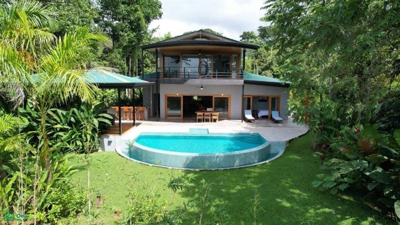 /international/cr/uvita-bahia-ballena-osa-puntarenas-osa-puntarenas-310104507161/