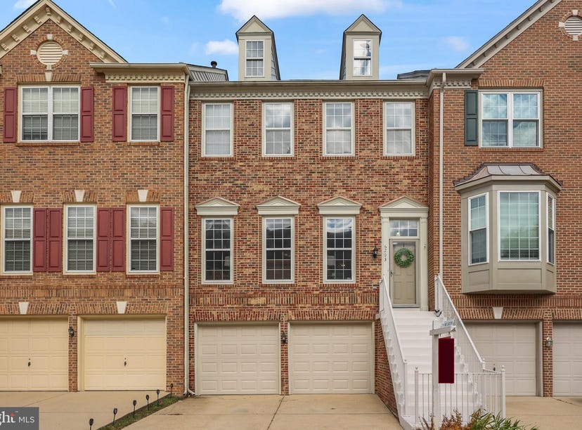 6203 MANCHESTER PARK CIRCLE, ALEXANDRIA, VA 22310 Townhouse for Sale