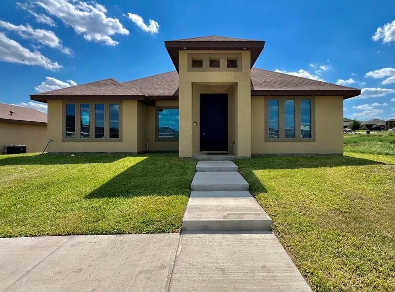 183 Christina Parkway, Eagle Pass, TX 78852 House for Sale realestate