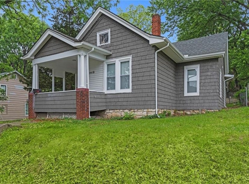 1418 6th Avenue, Leavenworth, KS 66048 House for Sale