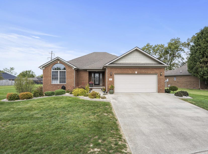 221 Oak Branch Drive, Berea, KY 40403 House for Sale