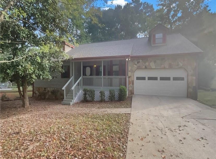 1118 Gate Post Lane, Lawrenceville, GA 30044 House for Sale
