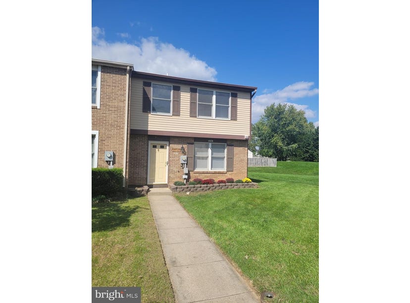 5741 CHARSTONE COURT, FREDERICK, MD 21703 Townhouse for Sale