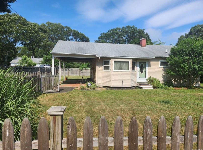 108 Temple Avenue, Flanders, NY 11901 House for Sale