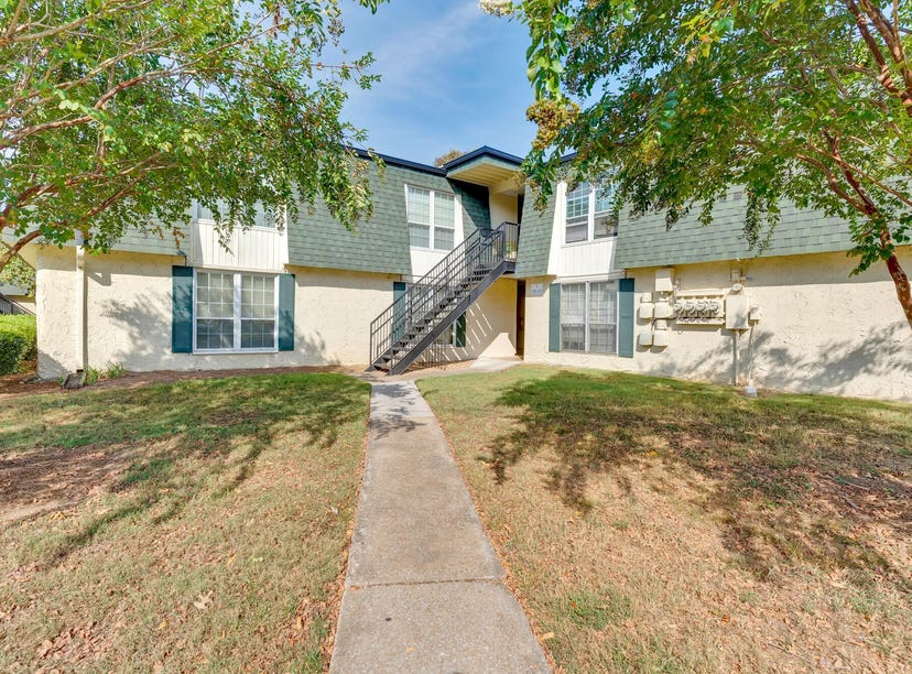 900 Mountain Creek Road, Chattanooga, TN 37405 Apartment for Sale