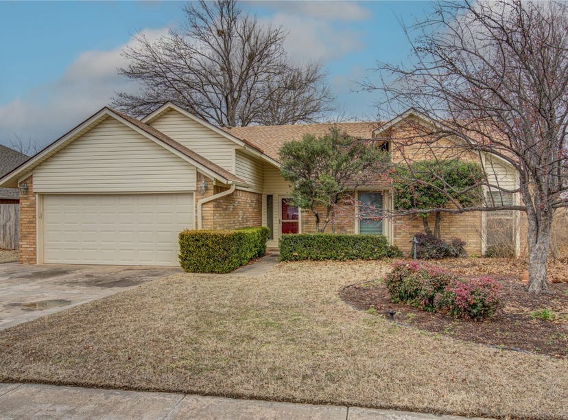 4705 Persimmon Court, Norman, OK 73072 House for Sale